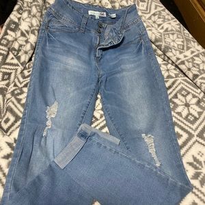 Wanna betta butt jeans